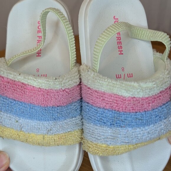 ๐ 3 for 10 ๐ Joe Fresh Fuzzy Pastel Rainbow Slides - Picture 3 of 4